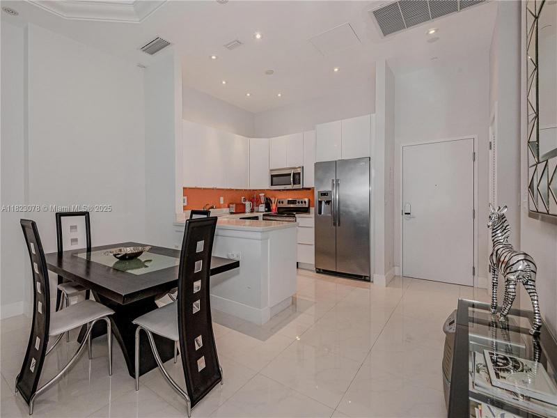 Property photo # 9