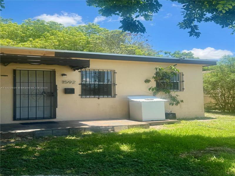 Property photo # 0