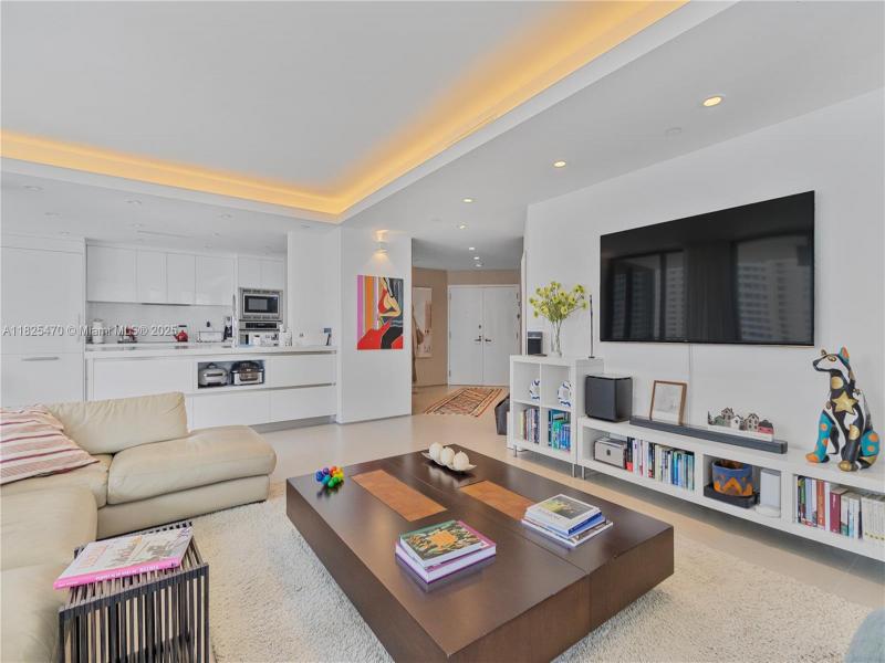 Property photo # 2
