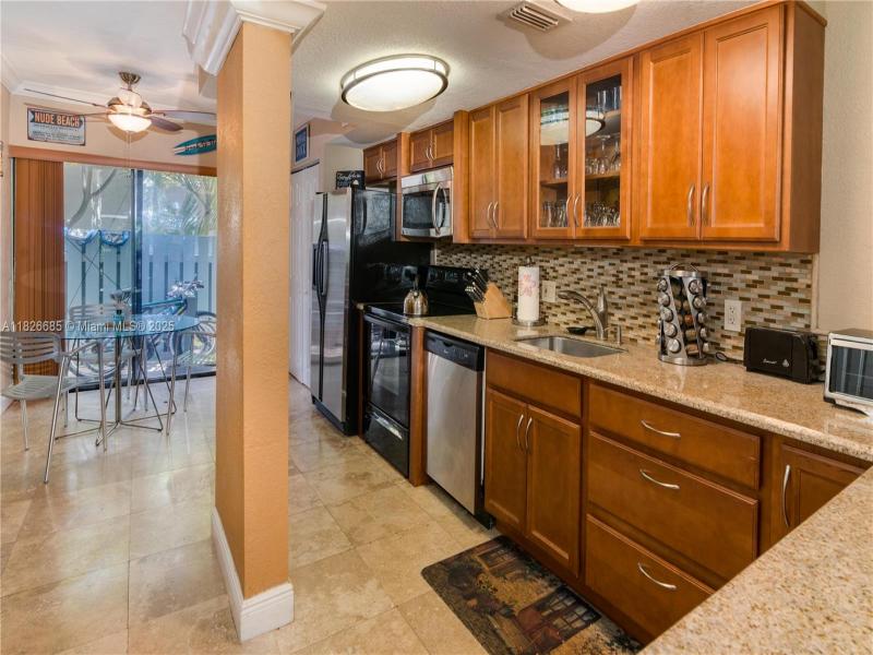 Property photo # 8