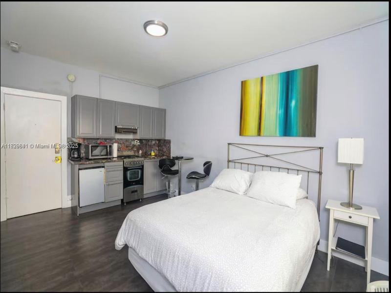 Property photo # 4