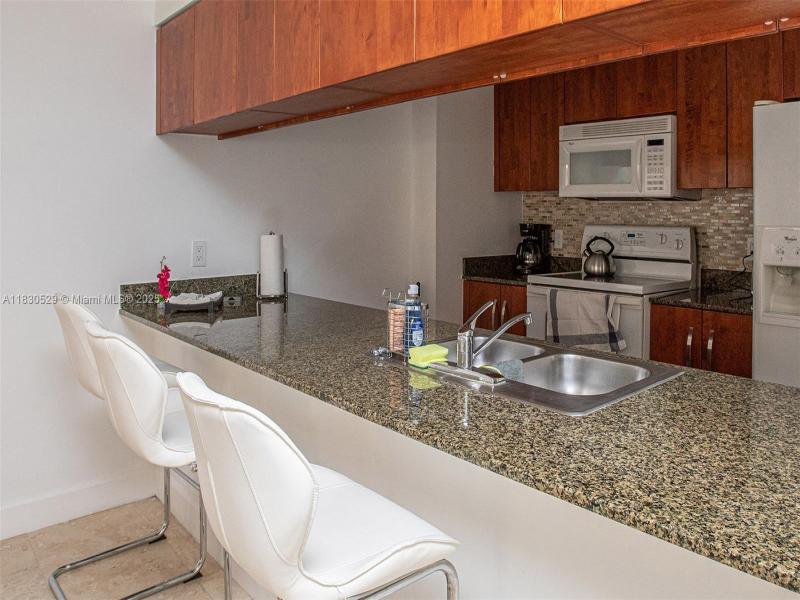 Property photo # 8
