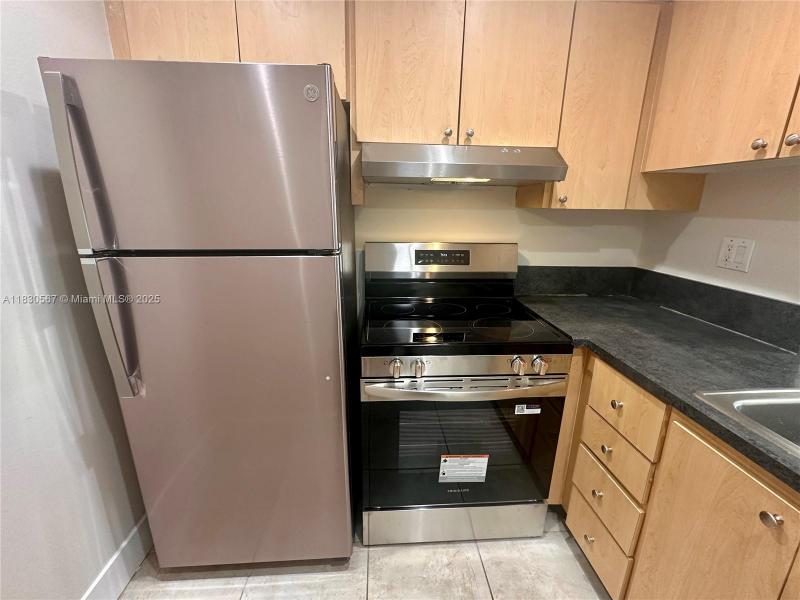 Property photo # 8