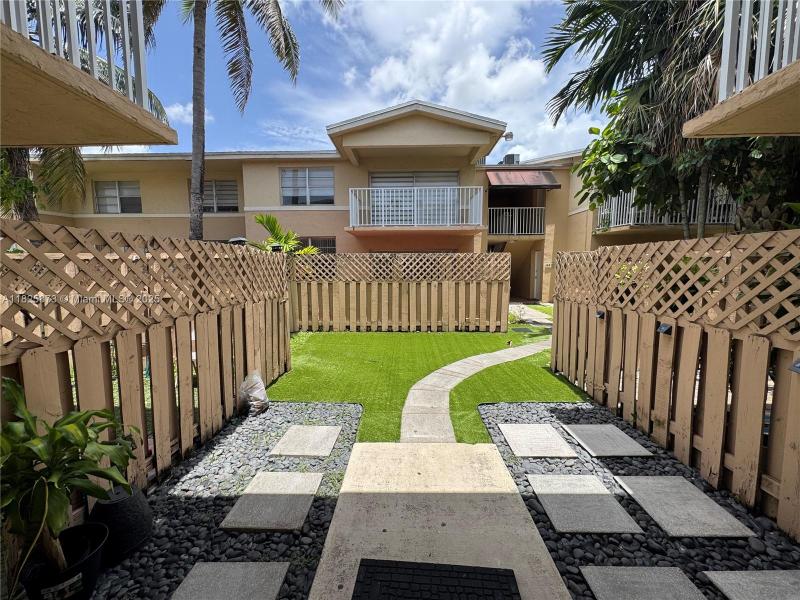 Property photo # 9