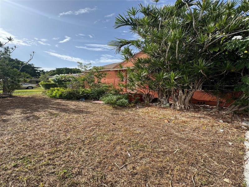 Property photo # 0
