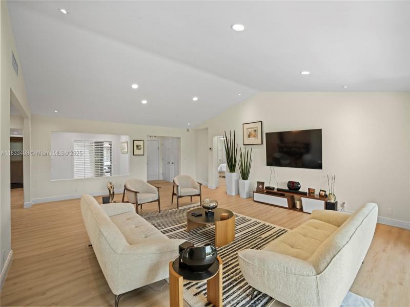 Property photo # 5