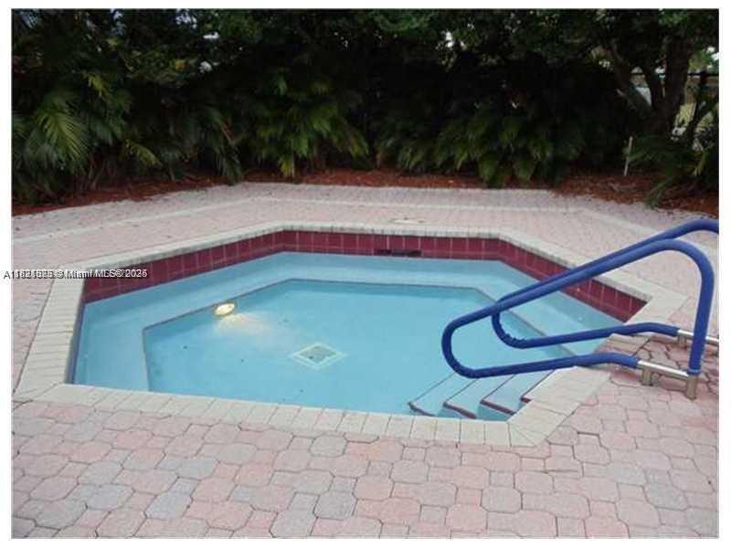 Property photo # 9