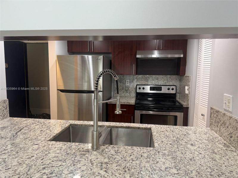 Property photo # 9