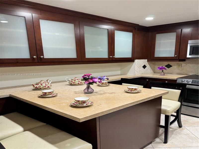 Property photo # 8
