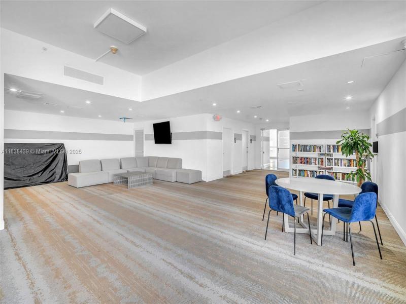 Property photo # 6