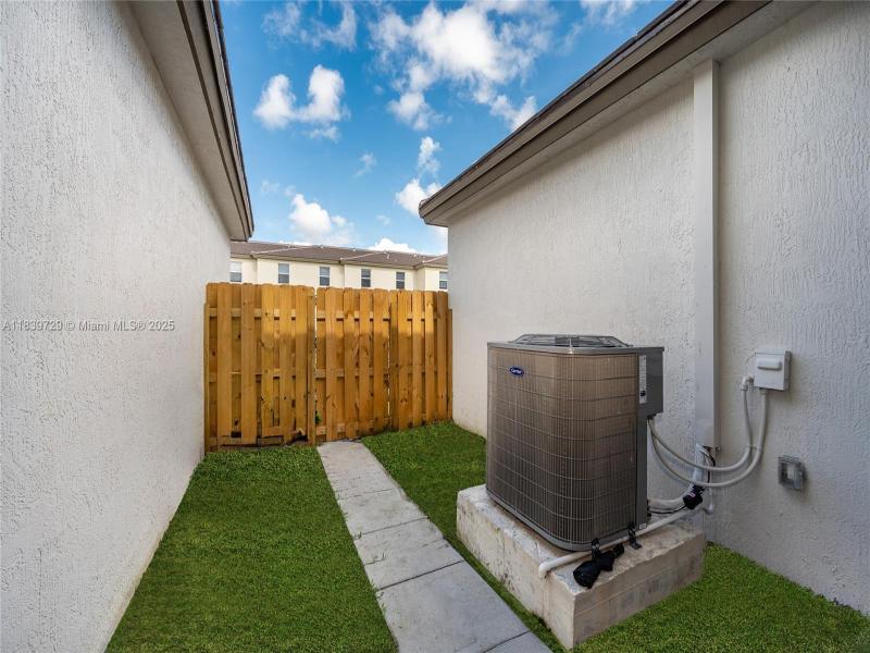Property photo # 3