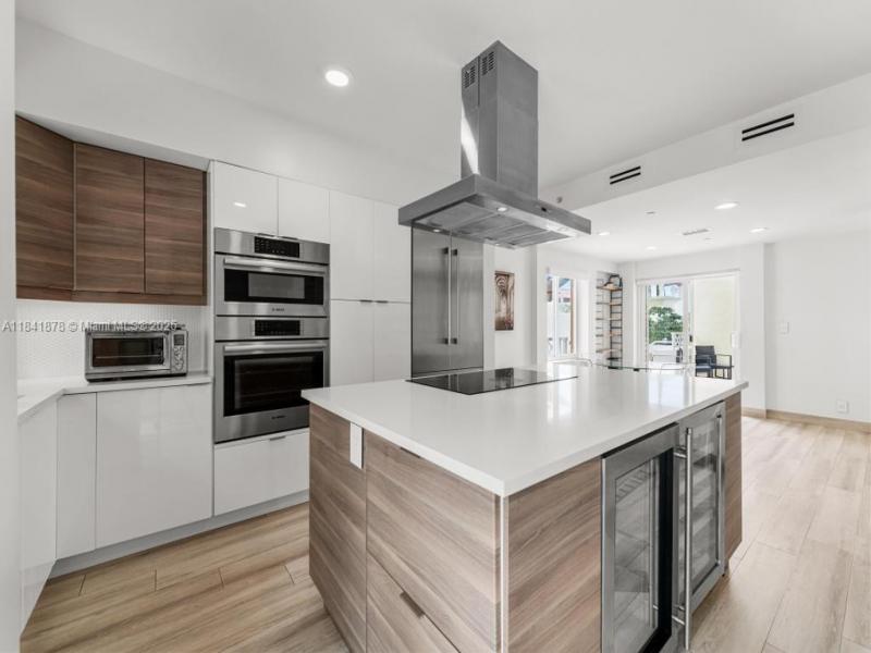 Property photo # 3