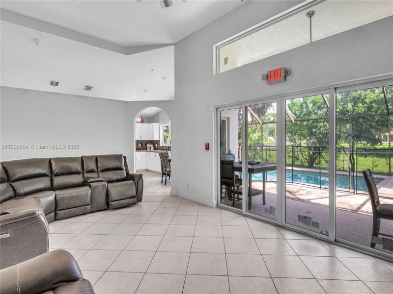 Property photo # 7