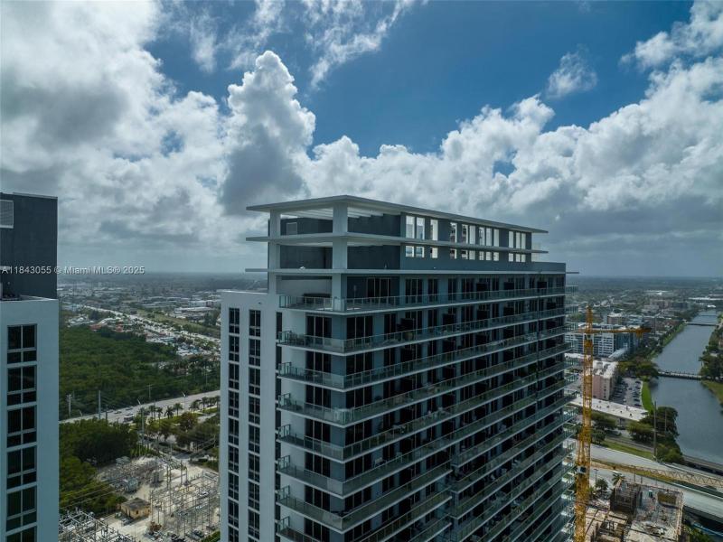 Property photo # 9