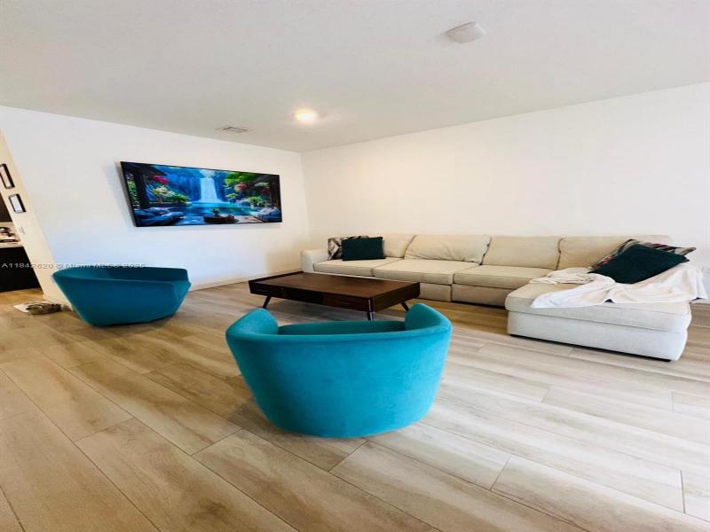Property photo # 3