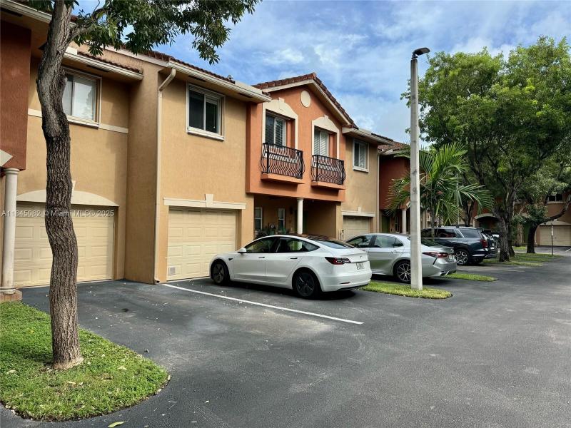 Property photo # 0