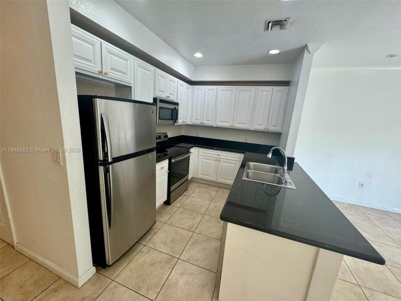 Property photo # 2