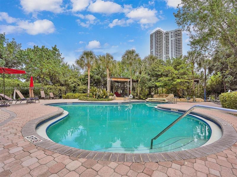 Property photo # 4