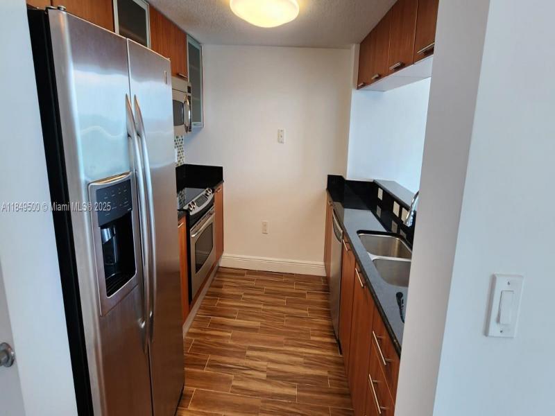 Property photo # 7