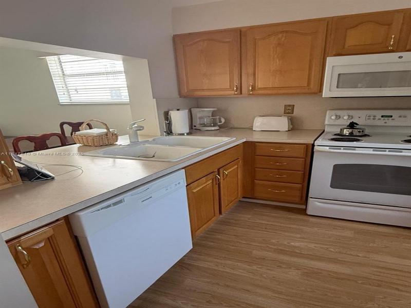 Property photo # 7