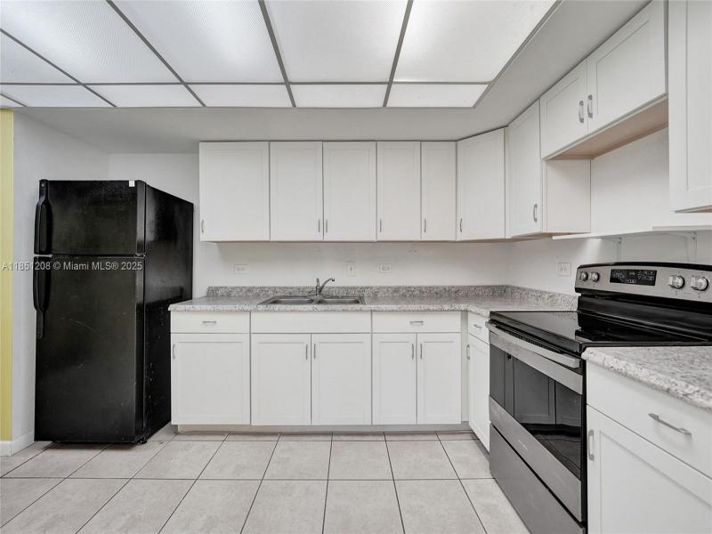 Property photo # 8