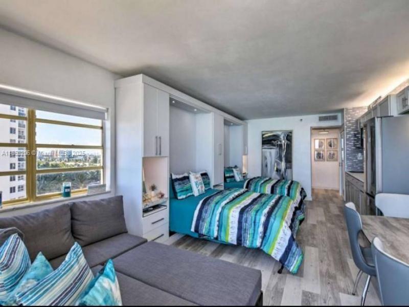 Apartment for rent at Aventura Beach Club 610