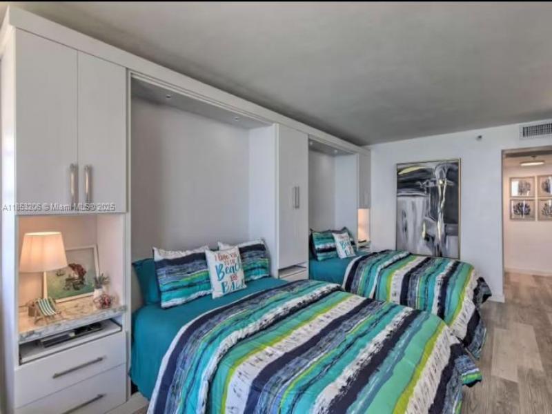 Apartment for rent at Aventura Beach Club 610