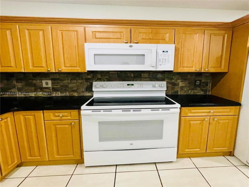 Property photo # 4