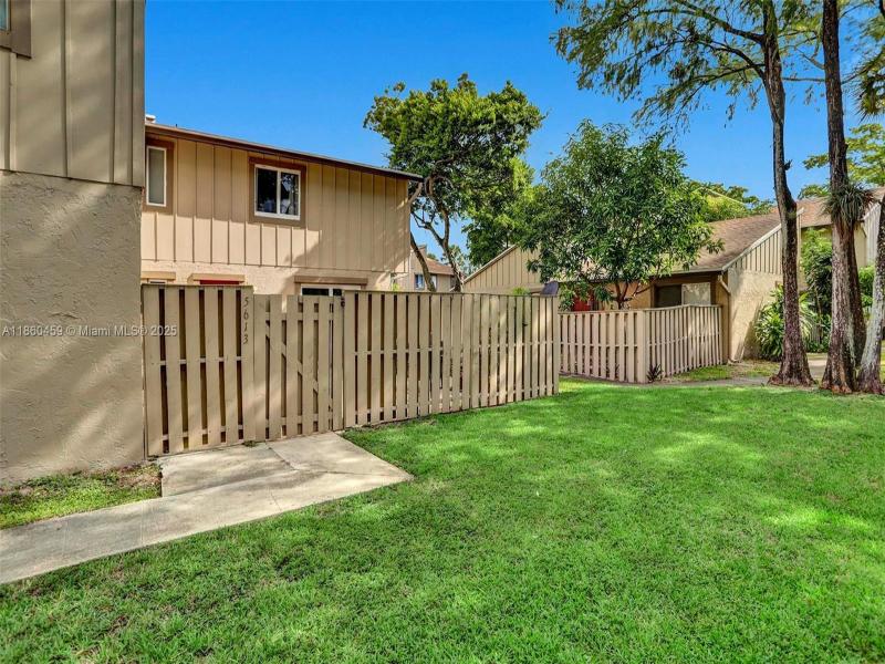 Property photo # 6