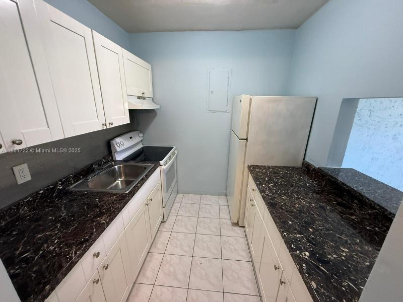 Property photo # 3
