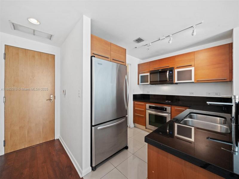Property photo # 4