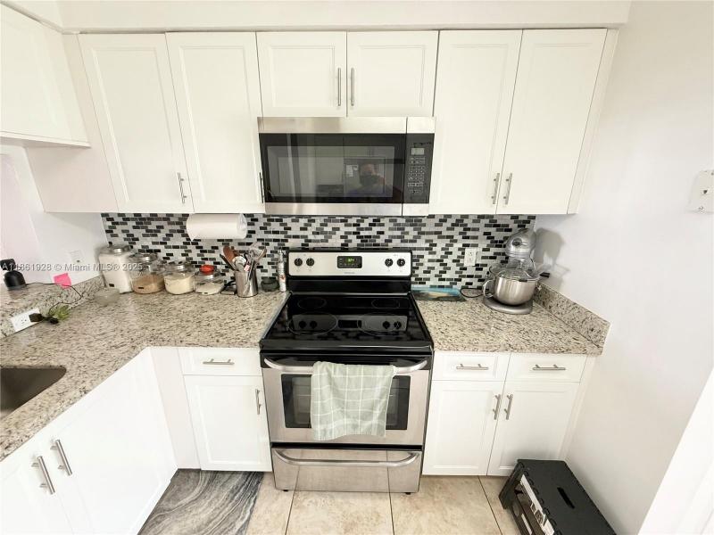 Property photo # 4