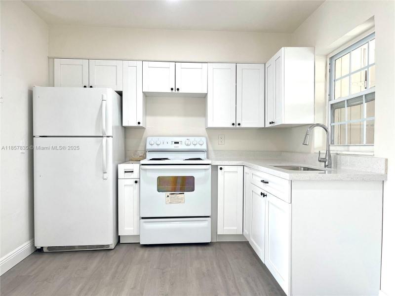 Property photo # 3