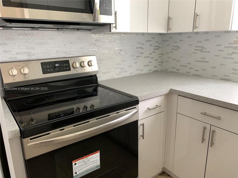 Property photo # 9