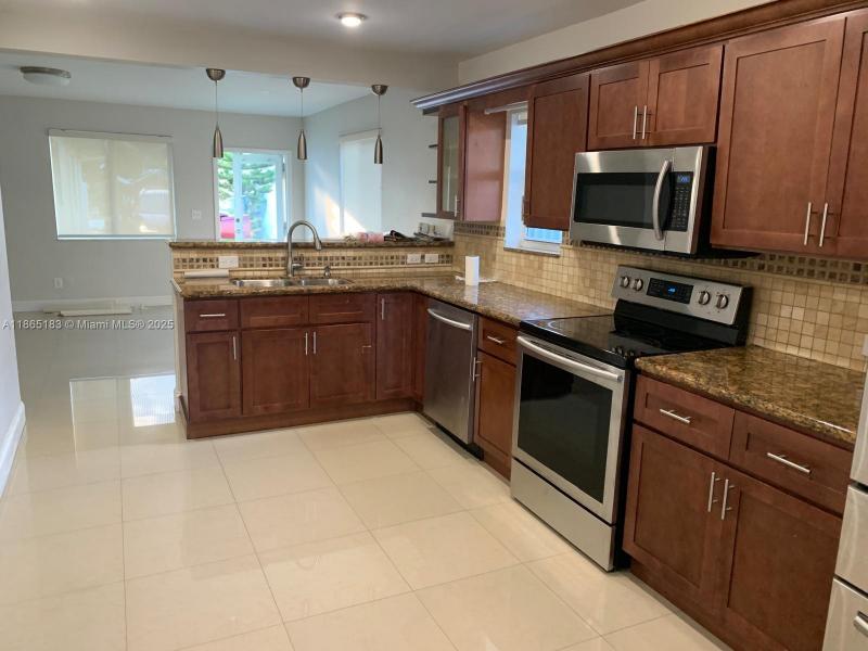 Property photo # 0