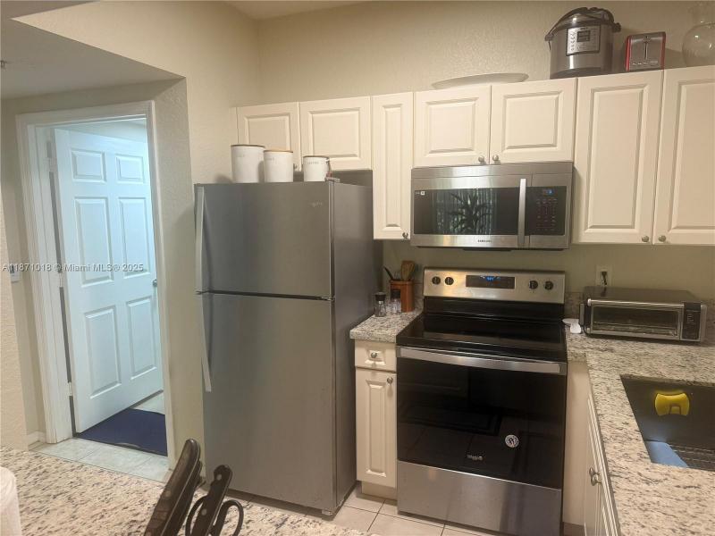 Property photo # 9