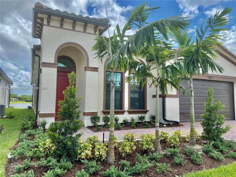 Property photo # 0