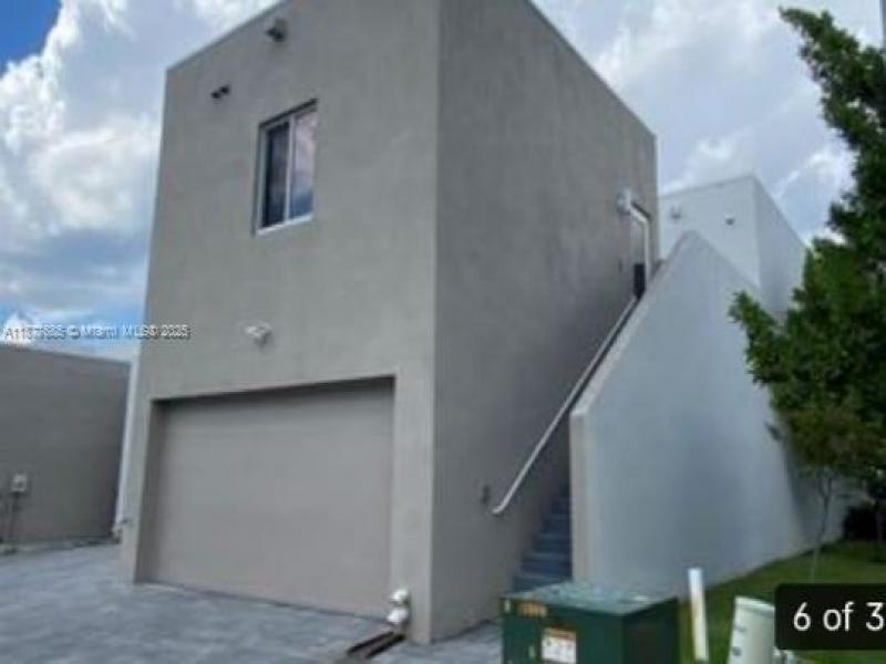 Property photo # 0