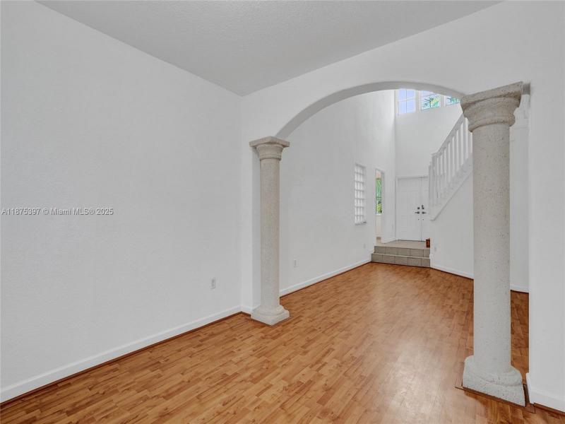 Property photo # 3