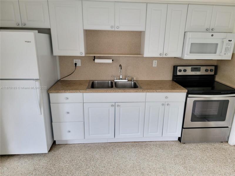Property photo # 3