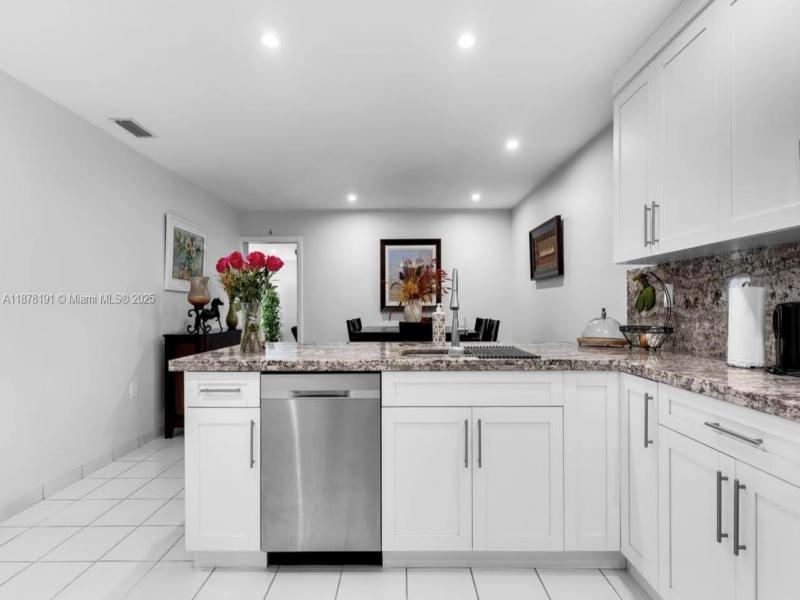 Property photo # 7