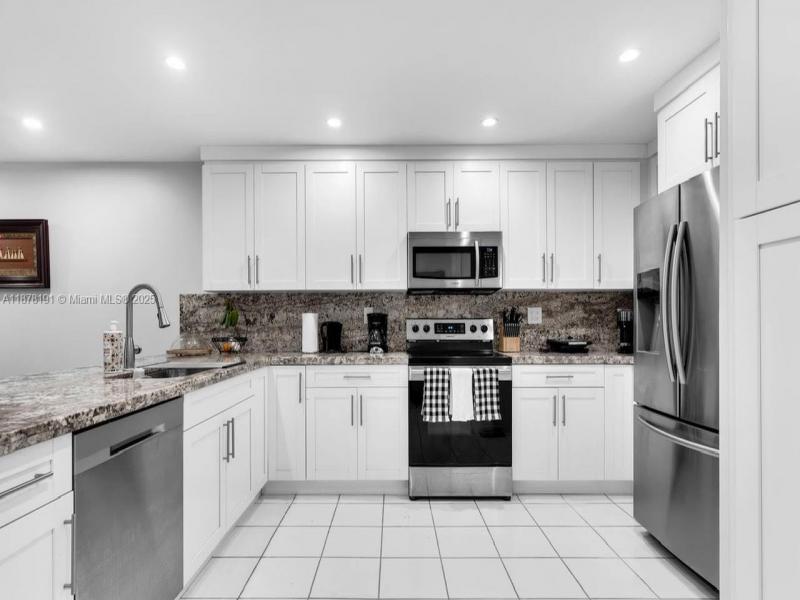 Property photo # 4