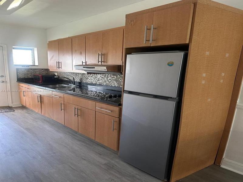 Property photo # 9