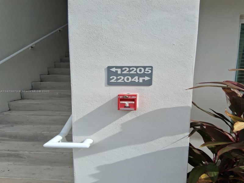Property photo # 9