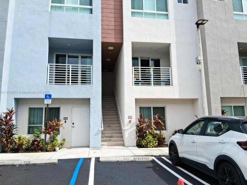 Property photo # 8