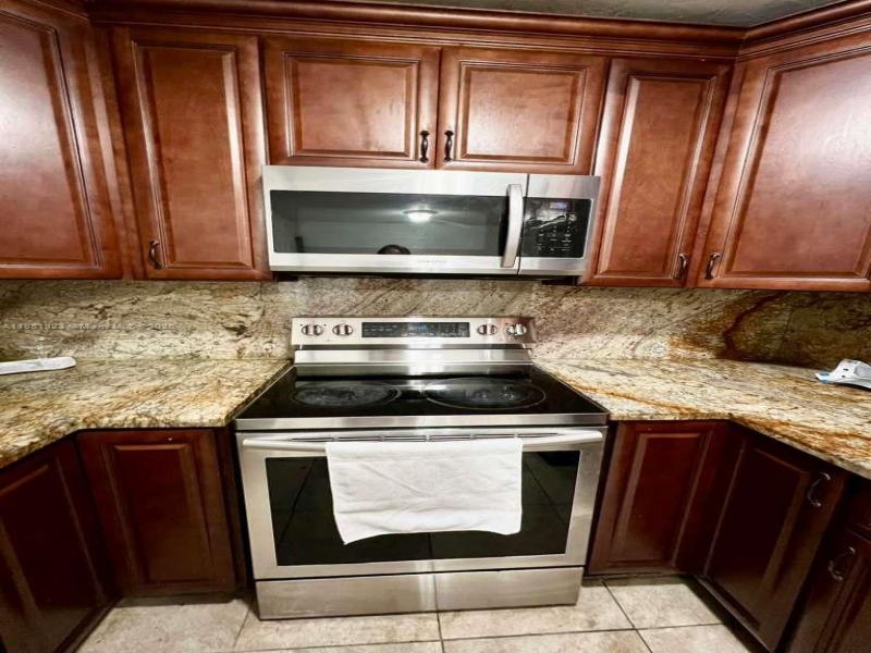 Property photo # 9