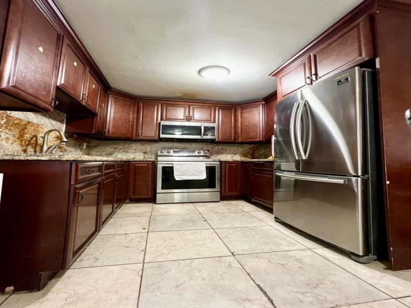 Property photo # 4