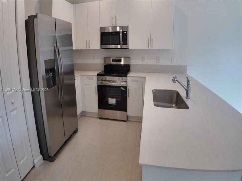 Property photo # 2