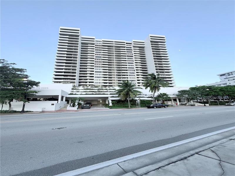 Club Atlantis Apt #2112