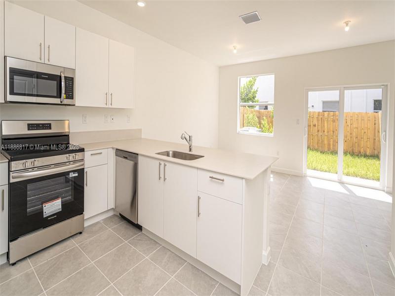 Property photo # 2